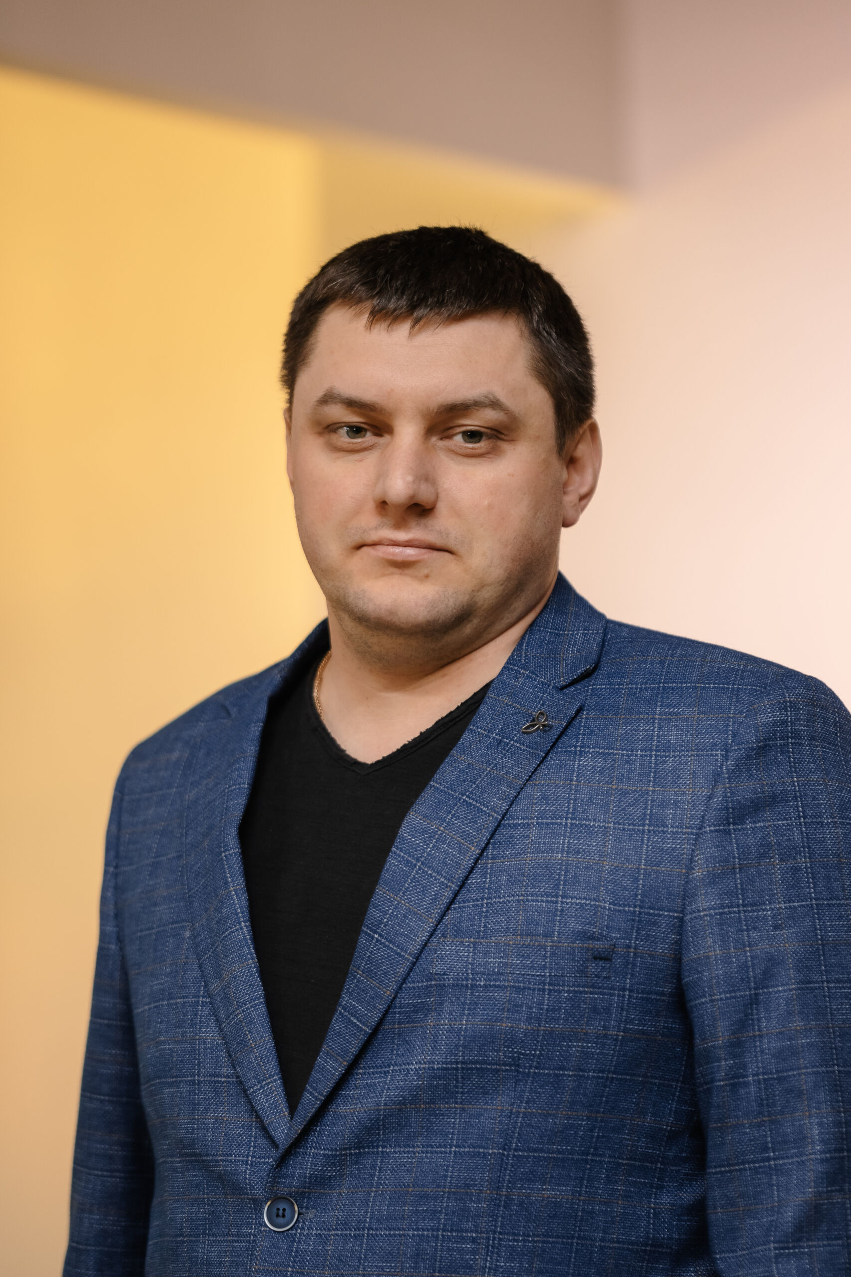 Максим Кравцов